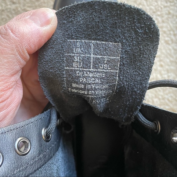 Dr. Martens 1460 Pascal Combat Boot Women's Leather Upper Original size 7 - Picture 8 of 10